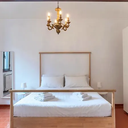 Nyaraló Tipico Nel Cuore Di Trastevere Róma