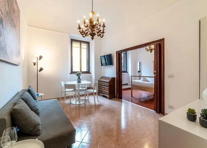 Tipico Nel Cuore Di Trastevere * Róma