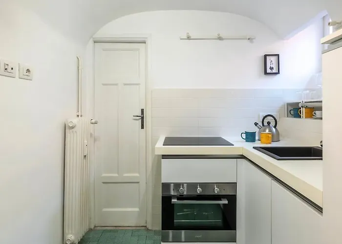 Nyaraló Tipico Nel Cuore Di Trastevere Róma