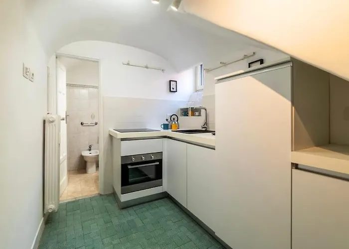 Tipico Nel Cuore Di Trastevere Nyaraló *